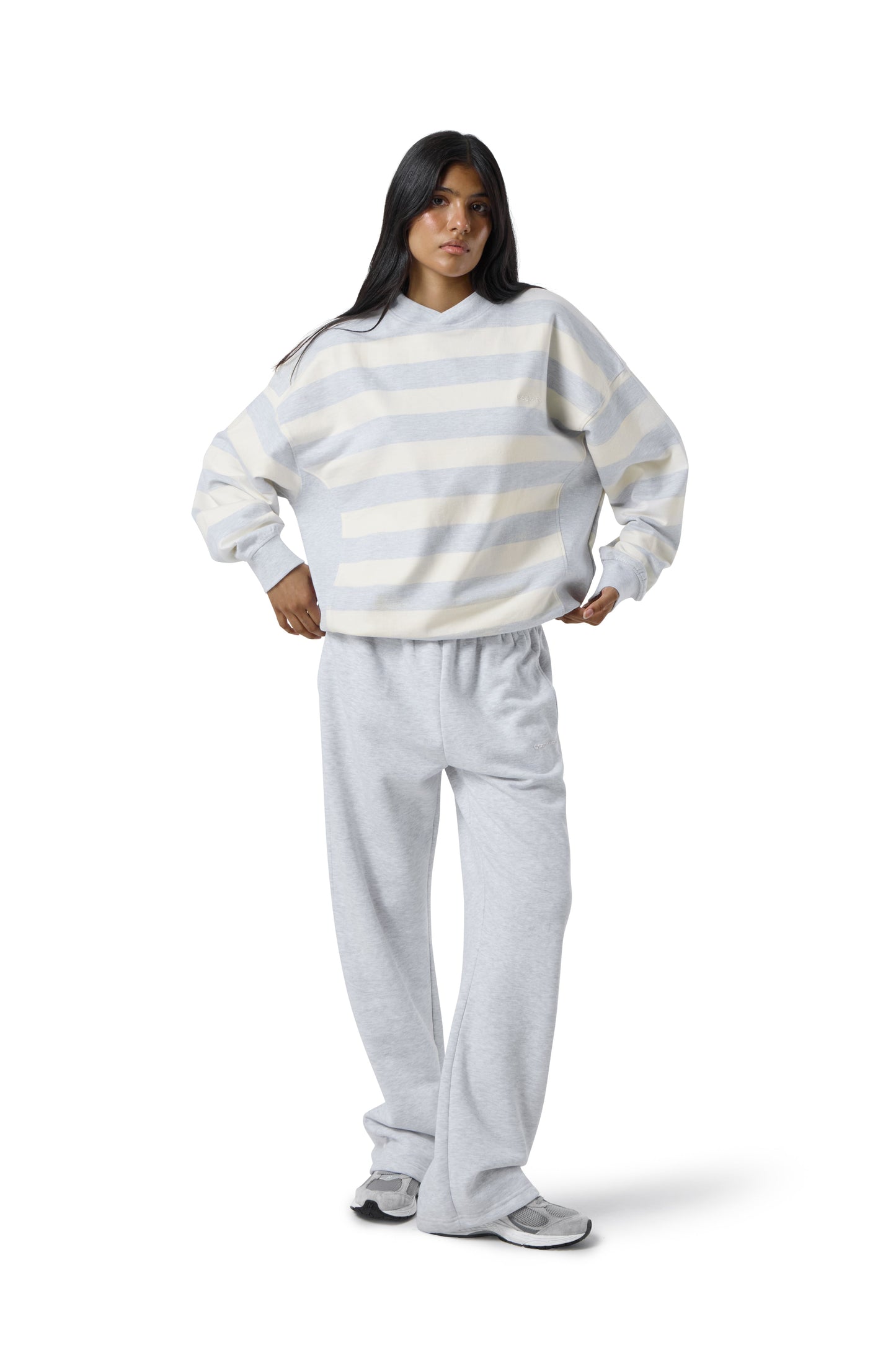Trademark Wide Leg Sweatpants in Passive
